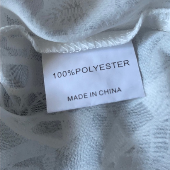 Few Moda lace top - Picture 7 of 7